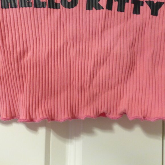 HELLO KITTY x SHEIN pink graphic print long sleeve crop top - Picture 4 of 6